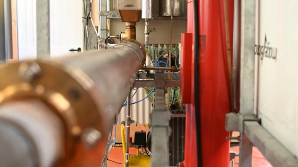 Deze installatie converteert bermgras in waterstof 