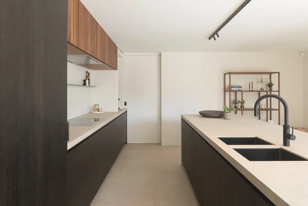Schuifdeur tussen keuken en bijkeuken
