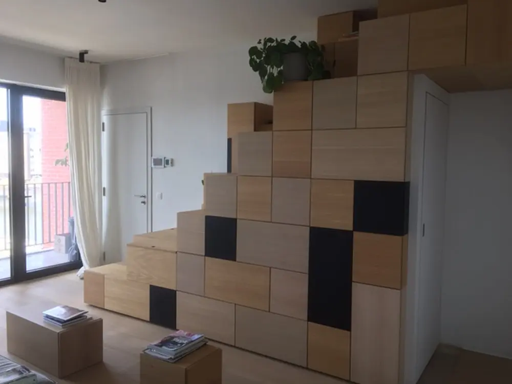 trapkast gezien uit andere richting