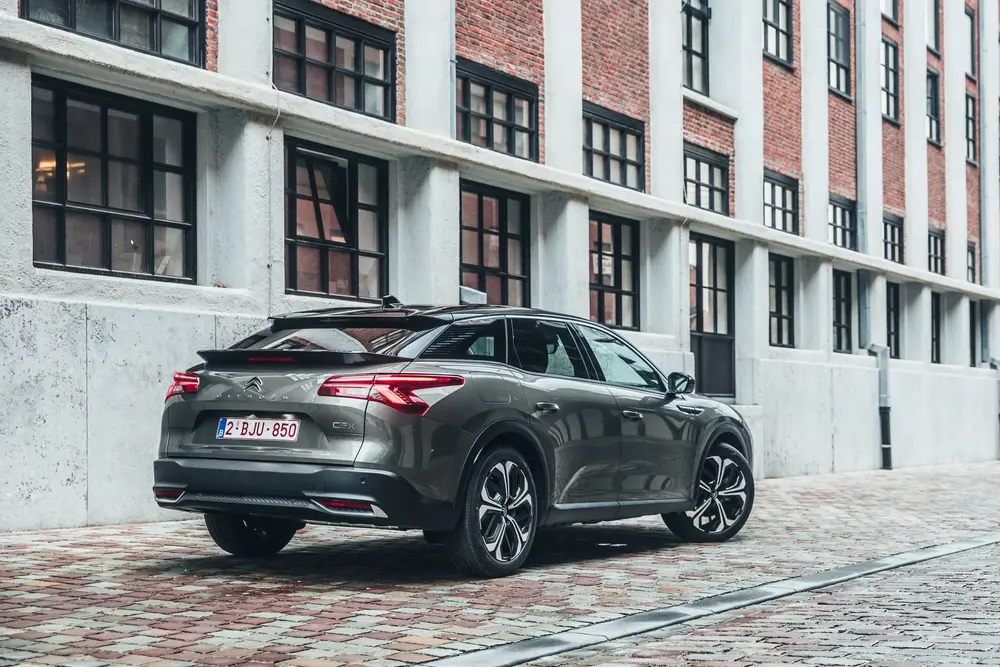 Rijtest Citroën C5 X 225 PHEV 2