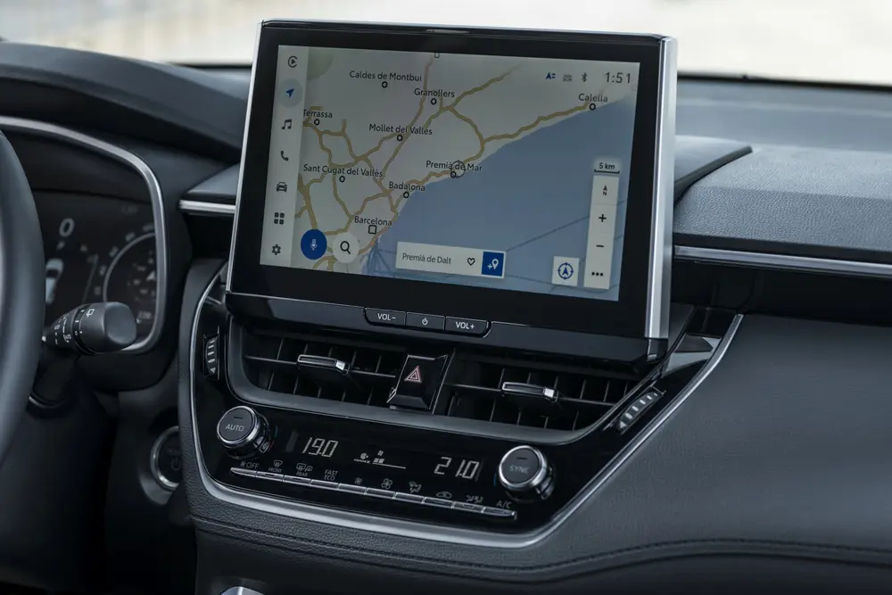 Rijtest Toyota Corolla Cross 2.0 Hybrid FWD 7