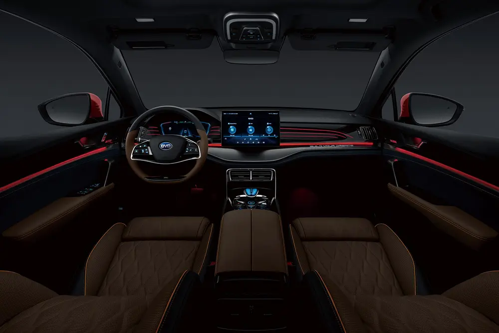 Rijtest BYD Tang EV 5