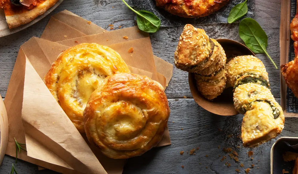 kaassticks en spinazietwisters