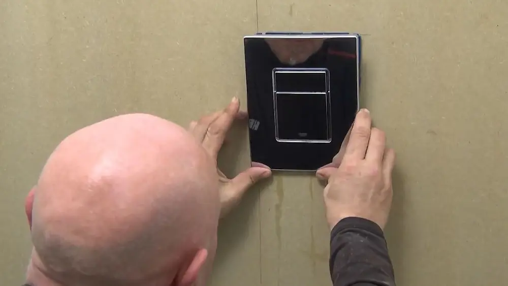 drukknop toilet plaatsen