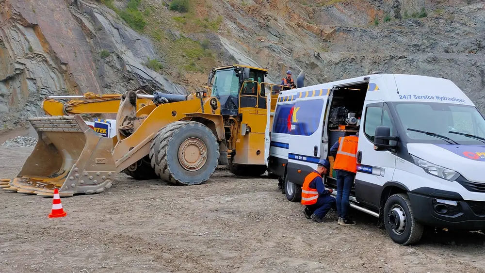 Vervuiling olie onderhoud hydrauliek