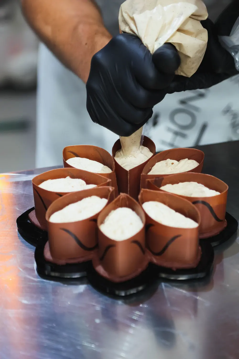focus op handwerk tijdens la coupe du monde de la patisserie