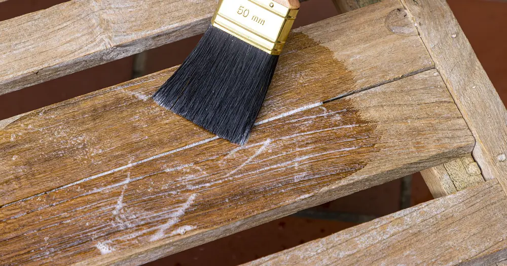 colora hout buiten behandelen