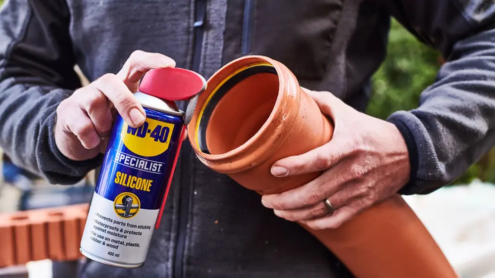 siliconenspray rwa afvoerbuis