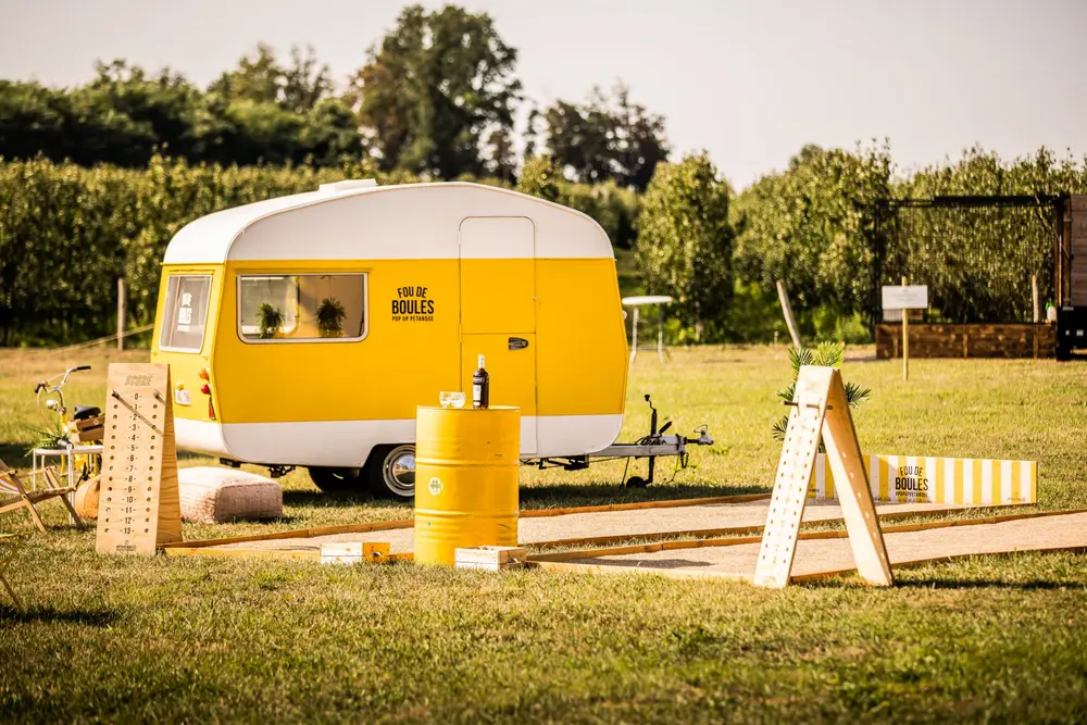 Fou De Boules pop-up petanque
