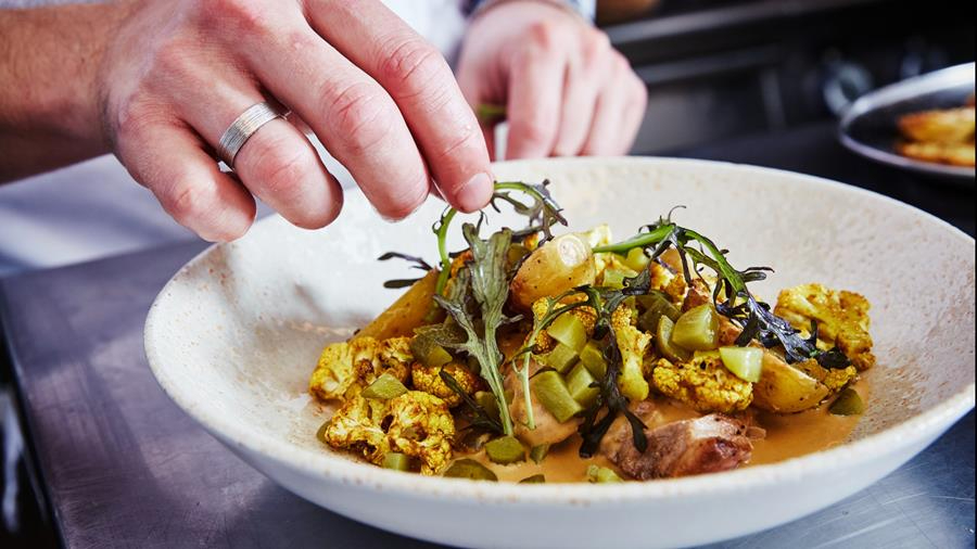 Brasvarspiering, Cross & Blackwell, augurk, bloemkool