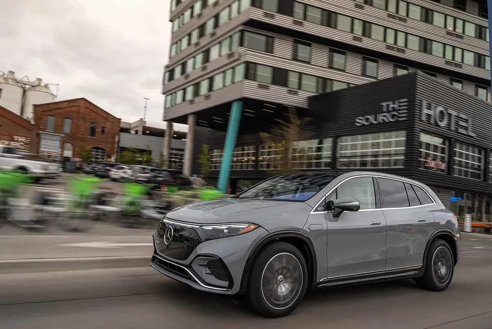 Rijtest Mercedes-Benz EQS SUV 580 4Matic 12