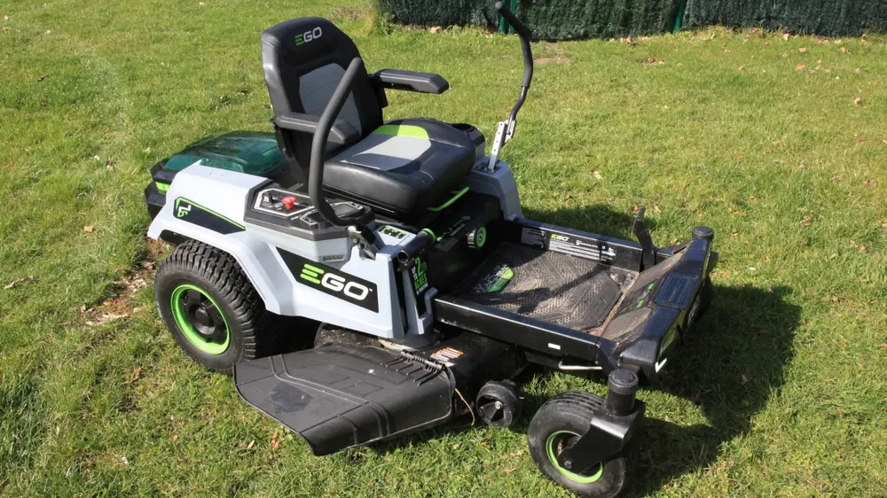 Zero Turn Zitmaaier van Ego
