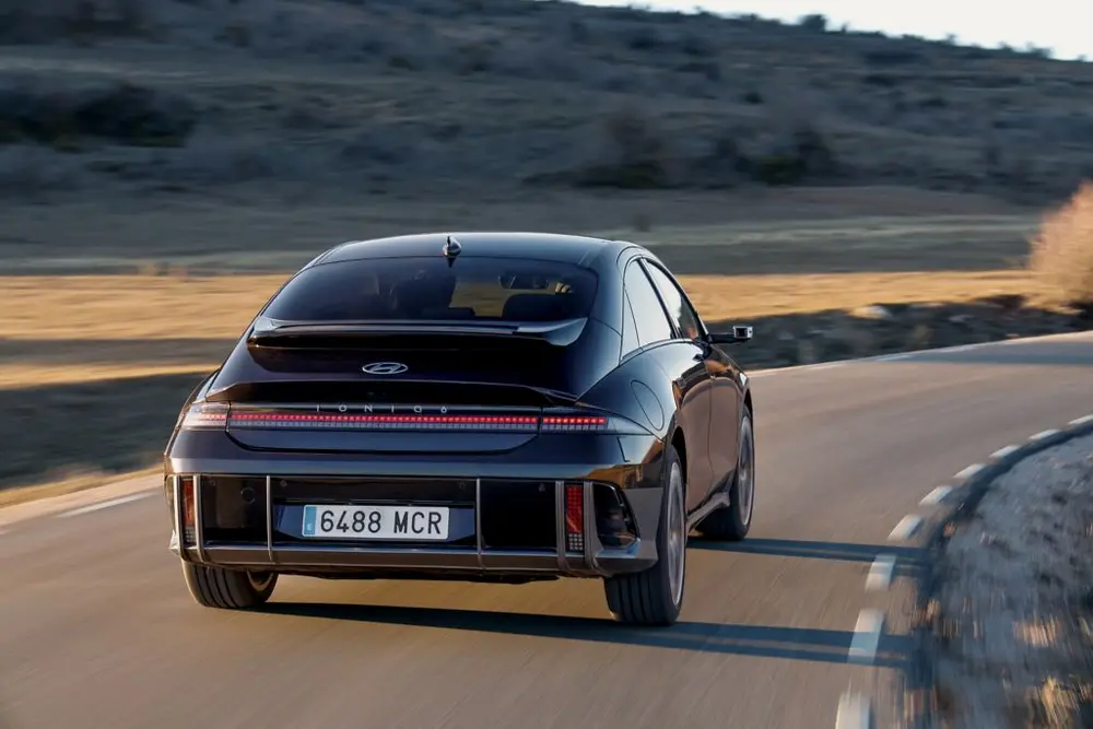 Rijtest Hyundai Ioniq 6 LR RWD 4