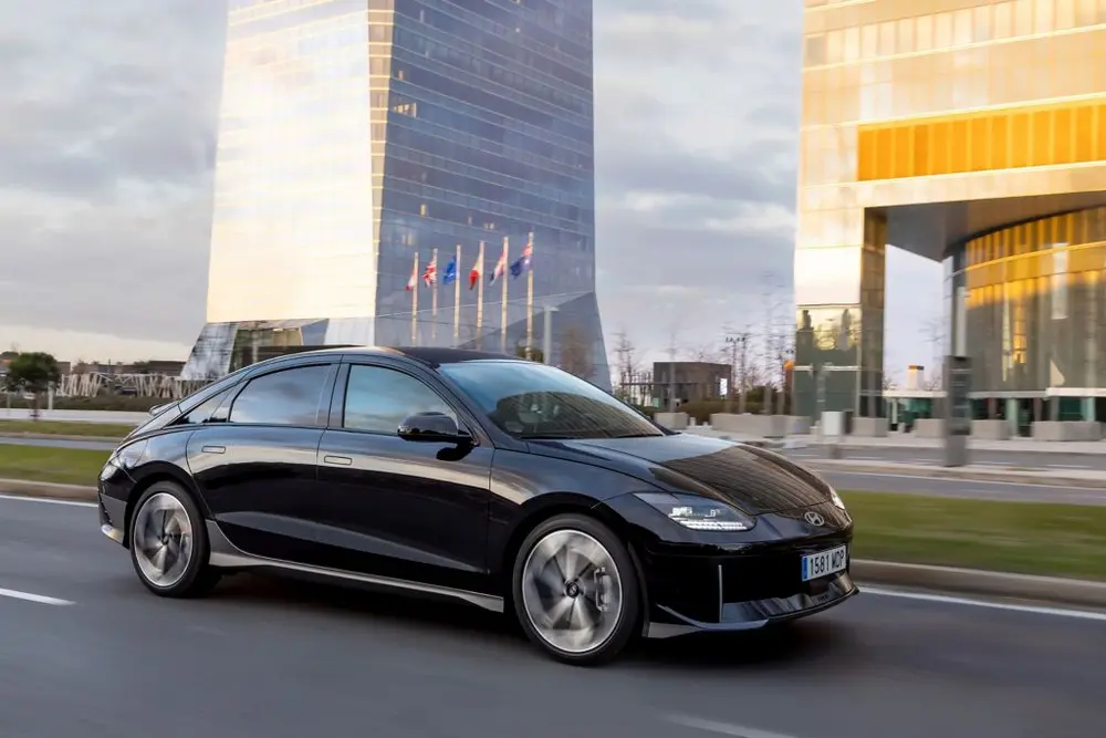 Rijtest Hyundai Ioniq 6 LR RWD 11