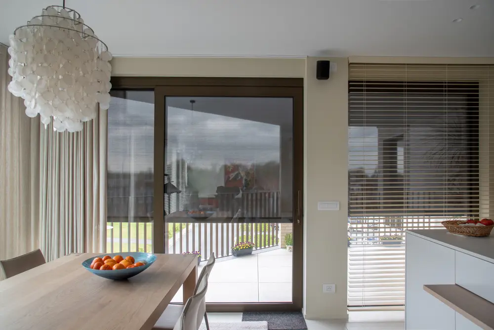 ventilatie en zonwering duco