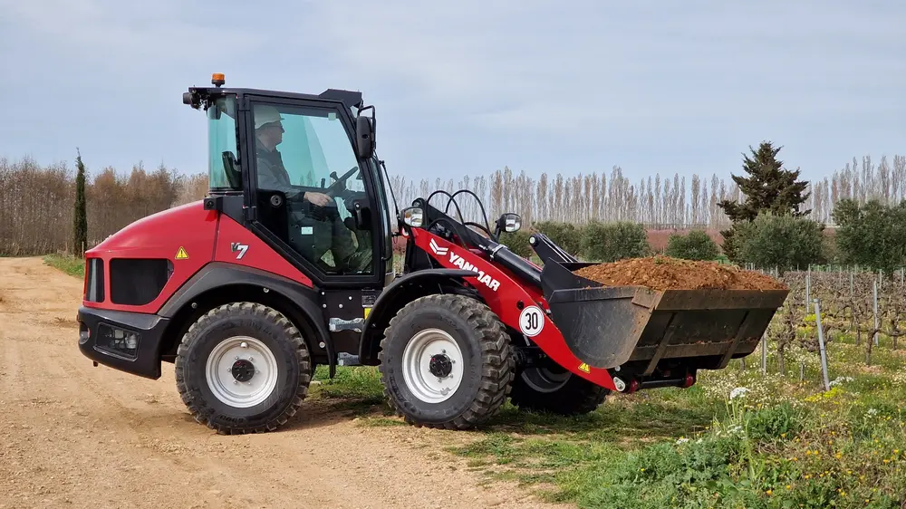 V7-wiellader Yanmar