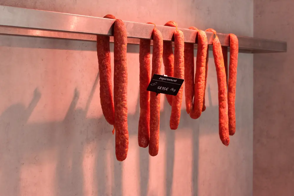 de worsten van de slagerij