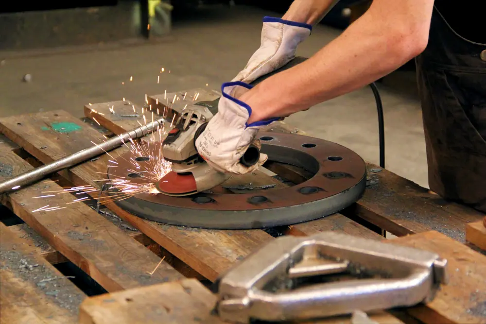 Focus op dikker plaatmateriaal met de MicroStep EasyCut 2