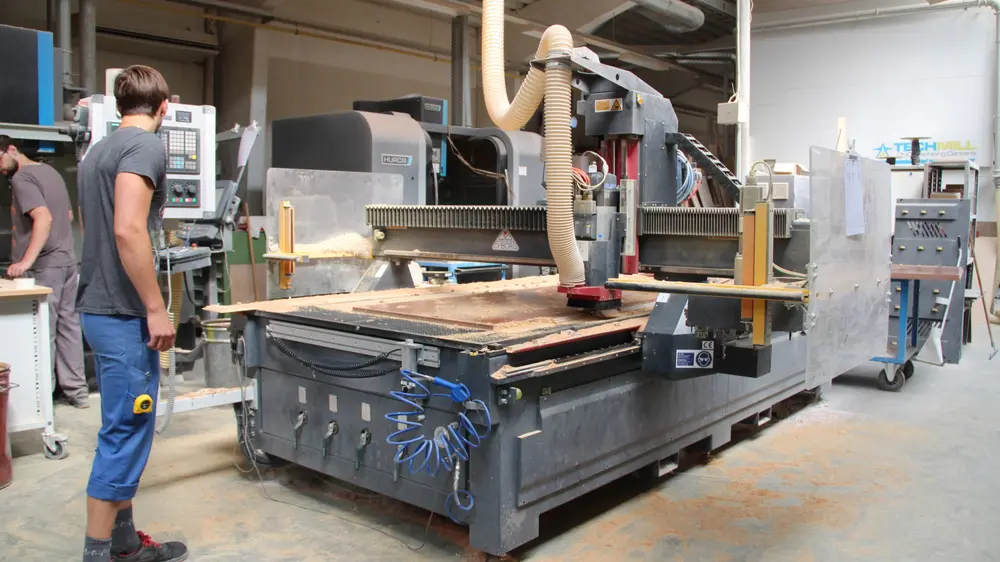 Resarm thermoplasten