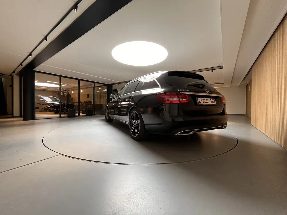 een draaischijf parkeerplekken die anders onbereikbaar zouden zijn