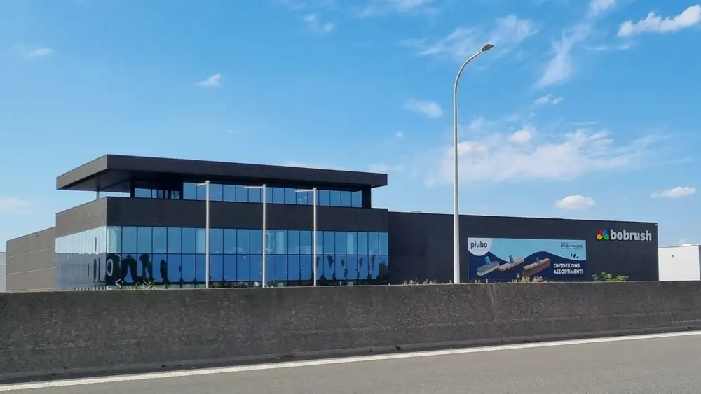 Nieuw logo en slogan Bobrush