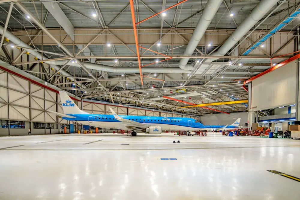 KLM City Hopper onderhoud 3
