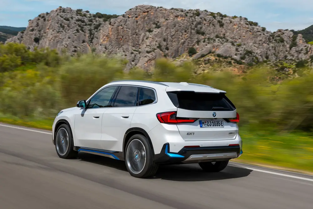 Rijtest BMW iX1 Xdrive 30 2