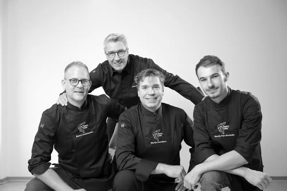 Team Pastry Lions 2024/2025 leden met teamcoach