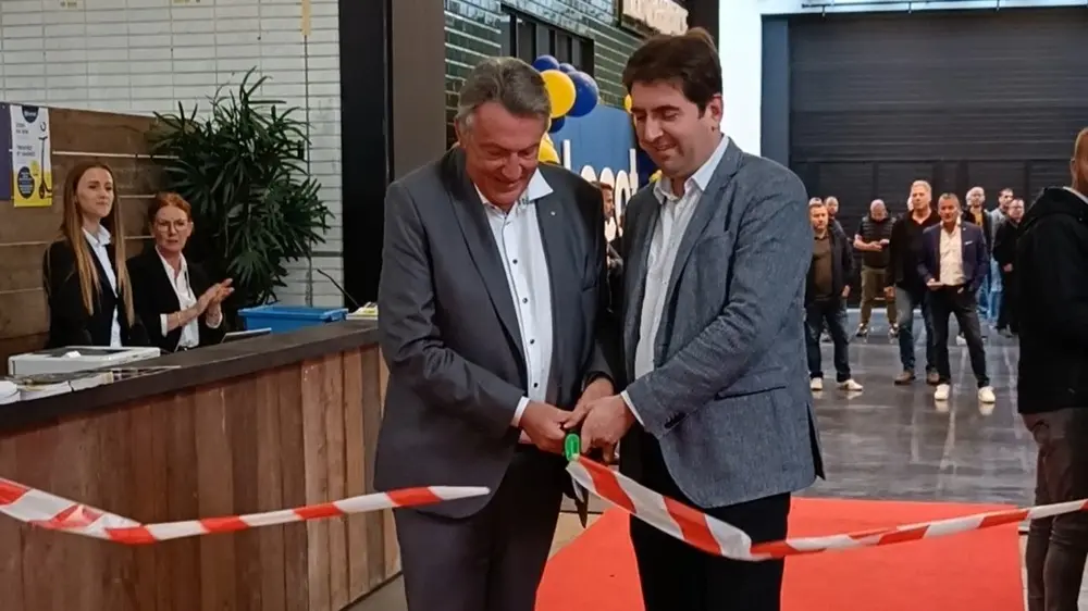 Opening Lecot On Tour