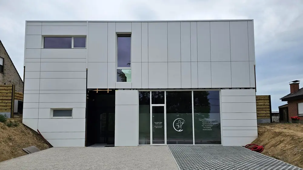 Himacs gevel Van Holder