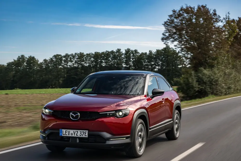Rijtest Mazda MX-30 e-SkyActiv R-EV 10
