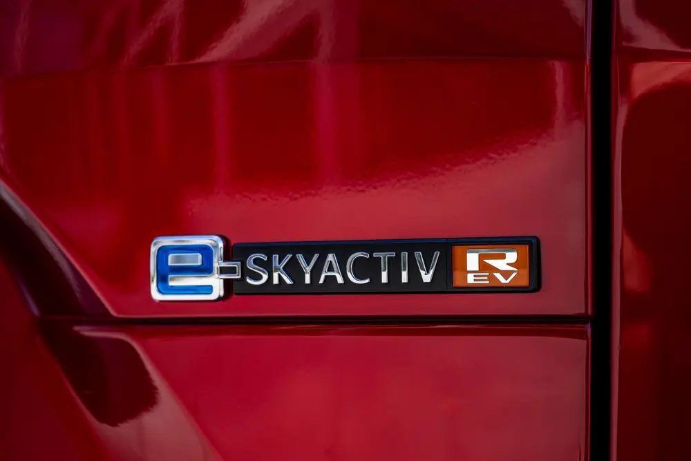 Rijtest Mazda MX-30 e-SkyActiv R-EV 11