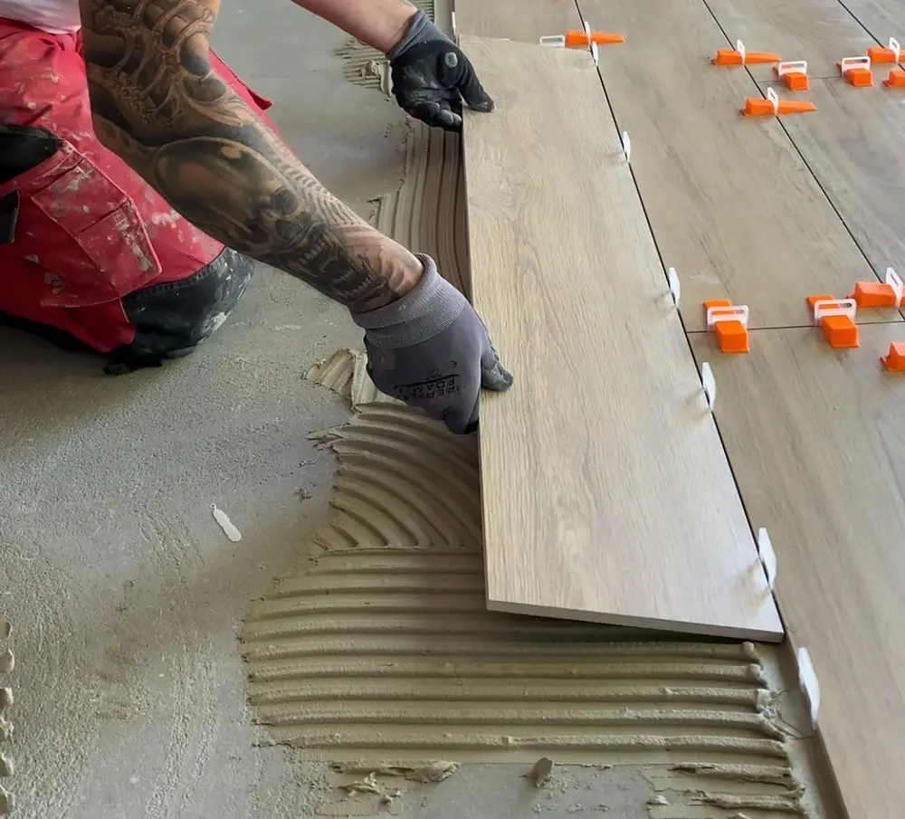 nivelleersystemen aanbrengen