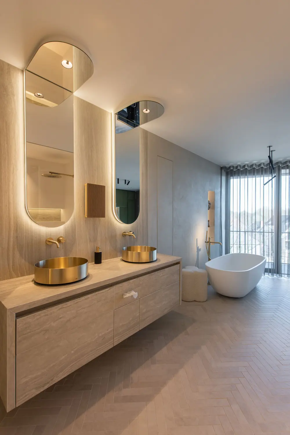 YP Eurofix: ronde vormen badkamer