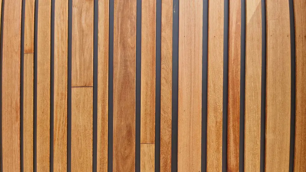 Detail houten gevel Il Cielo