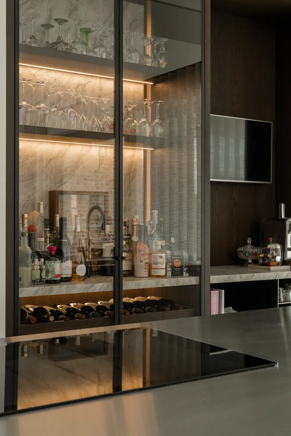 Baens Afwerkingsbedrijf detail kast