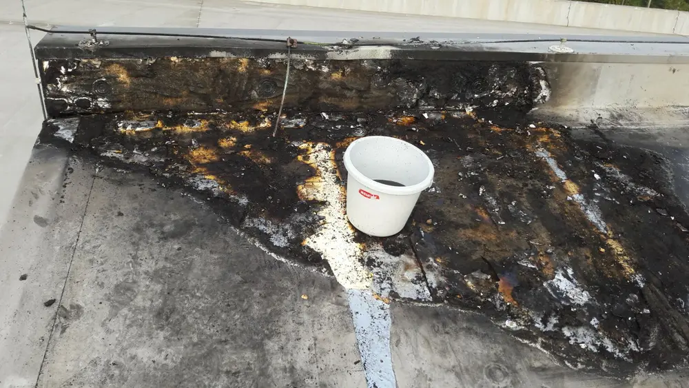 Renolit brand dakbaan