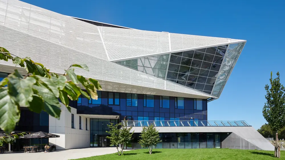 Groven+ Portal gevel alu detail