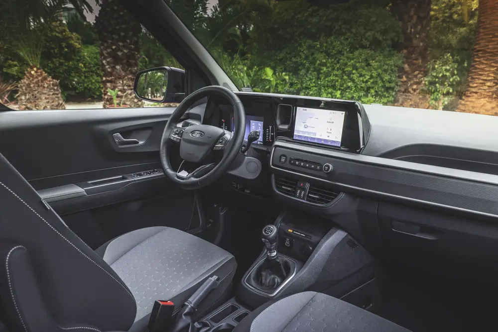 Nieuwe Ford Tourneo Courier 4