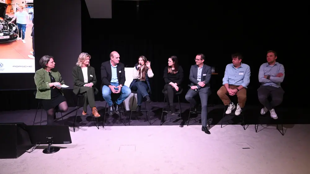 Charline Van Osselaer Diagnose Car, panelgesrpek