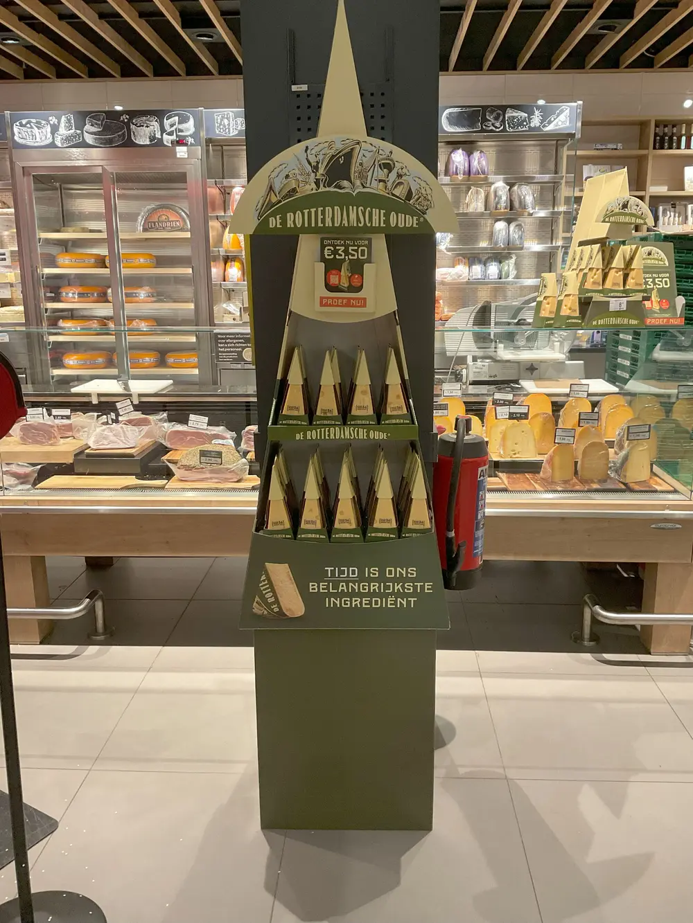 Rotterdamsche Oude display