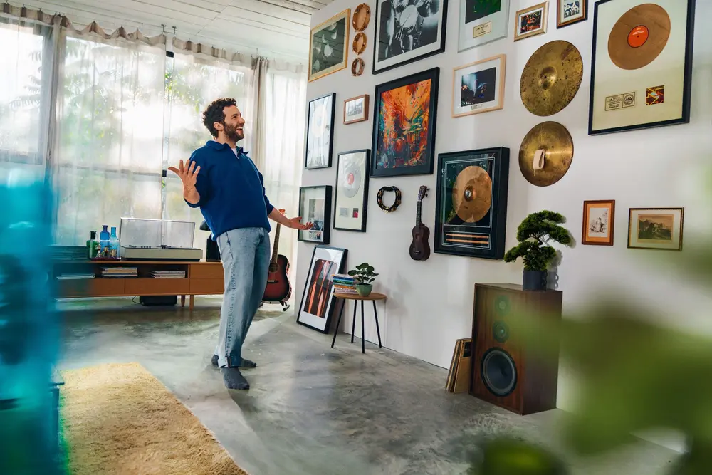 tesa klevende spijkers campagne