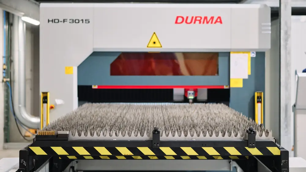 Lasersnijmachine Durma HD-F 3015