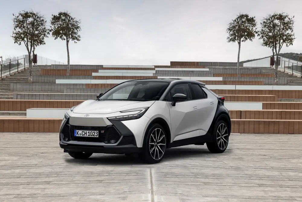 Rijtest Toyota C-HR HEV 2.0 2WD GR Sport 1