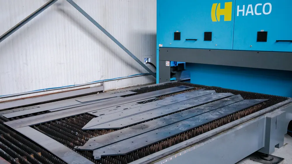 Vlakbedlaser voor platen van 4 op 2 meter