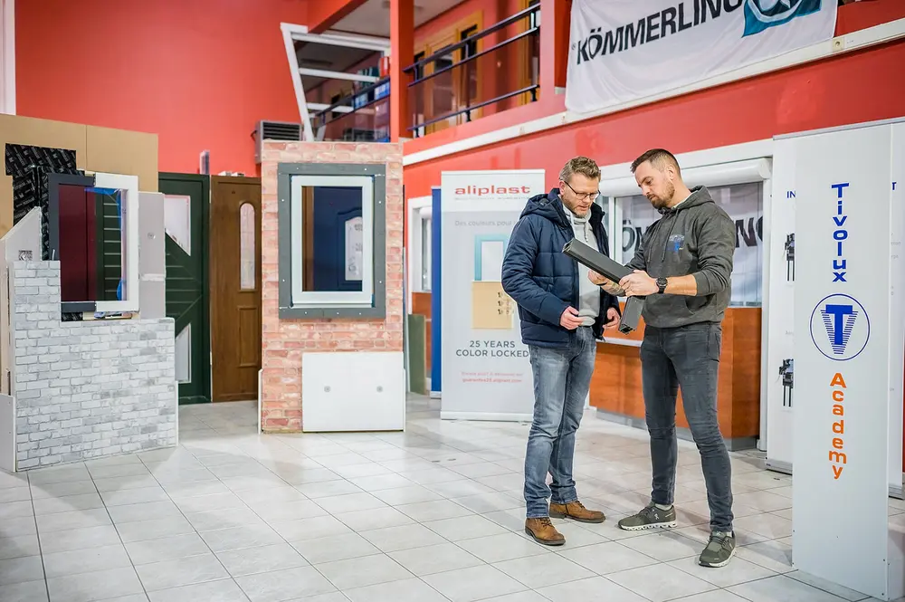 TIVOLUX PRO partenaire de confiance pour les portes et fenêtres