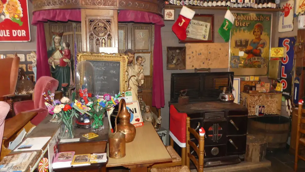 The Mash in Izegem oogt als brocante-museum