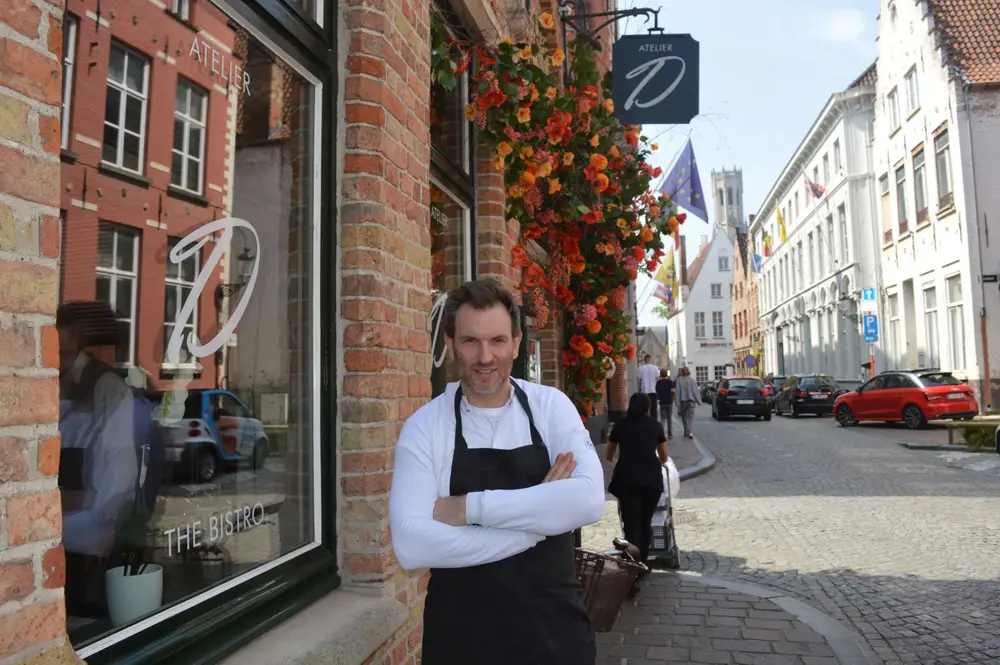 Diego De Baets de deuren van ‘Atelier D The Bistro’