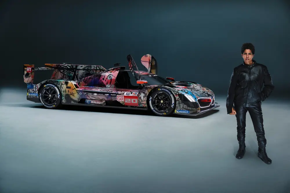 Wereldpremière van Julie Mehretu's BMW Art Car 1