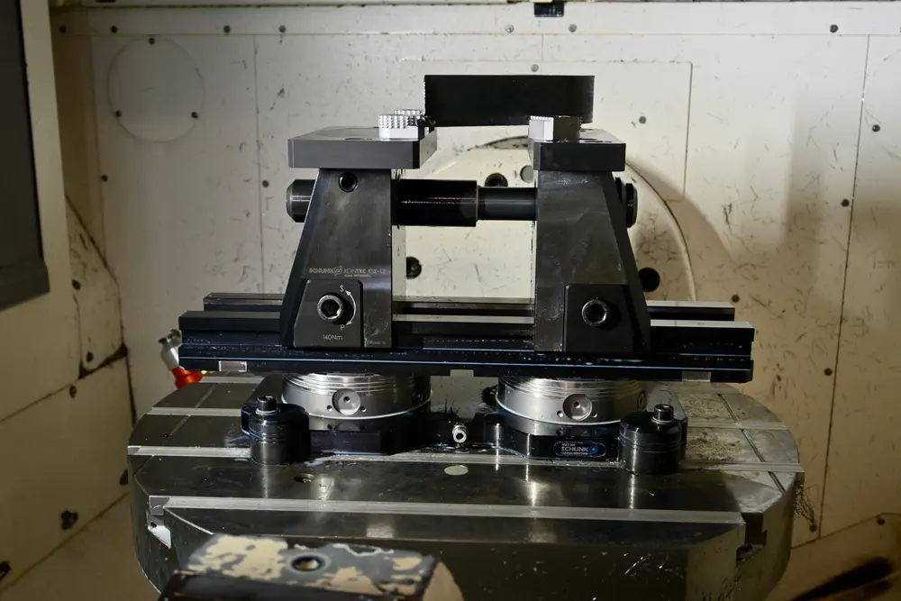 Ook de nieuwe freesmachine is uitgerust met spanvijzen van Schunk